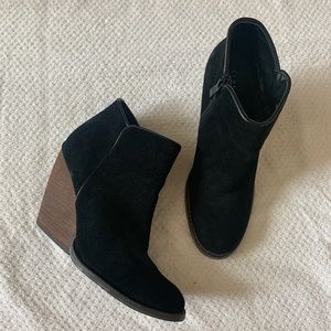 Very Volatile Black Suede Whitby Heeled Boot